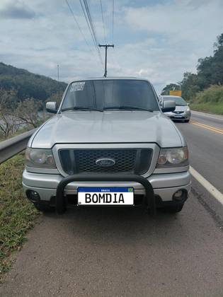 FORD RANGER 2.3 XLS 4X2 CS 16V GASOLINA 2P MANUAL FORD RANGER 2.3 XLS 4X2 CS 16V GASOLINA 2P MANUAL